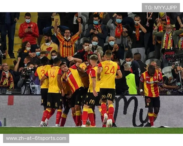 法甲场地条件大盘点草皮质量与场馆设施影响比赛节奏